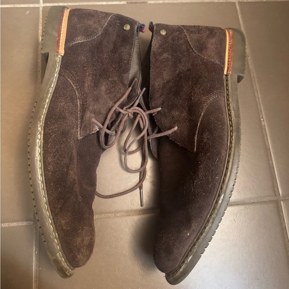 Timberland Dark Brown Suede Chukka Boots - Picture 13 of 15